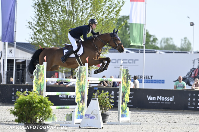 Kasper De Boeck laat van zich horen in de CSI2* GP van Kronenberg